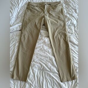 Lululemon ABC Khaki Pants 40